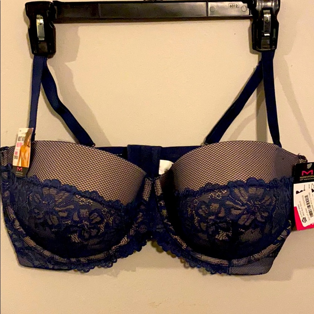 MAIDENFORM 5 way bra